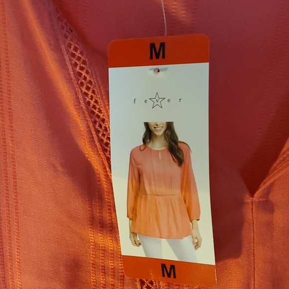 Top - Picture 2 of 2